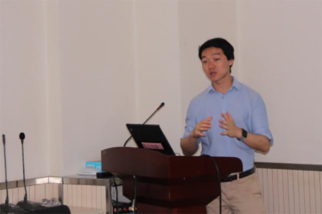 20180531wang地理学前沿讲座第八期“Extracting Computational representation of Place with Social Sensing”成功举办508.jpg